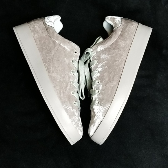 NWT Rag & Bone RB1 Low in Dove Velvet - Picture 2 of 7